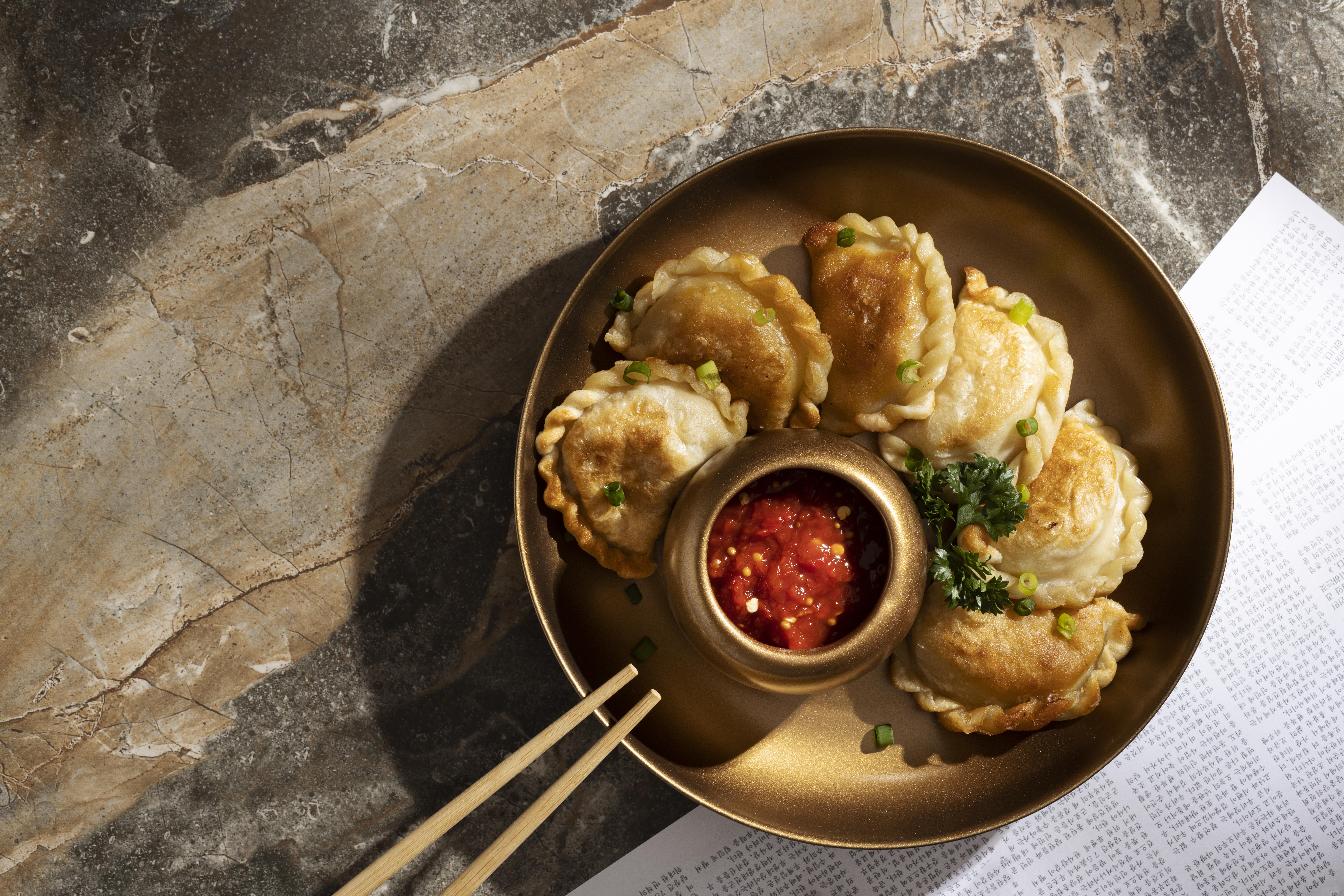 Fried Dumplings (Chicken/Veg)